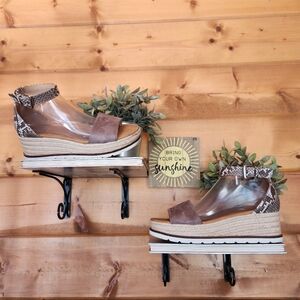 DV Dolce Vita Baker Espadrilles Platform Sandals Snake Faux Suede Leather Size 9